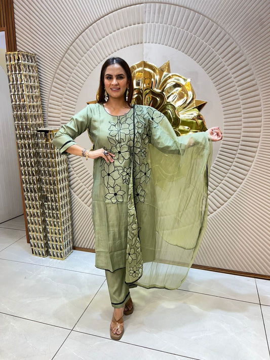 Beautiful Floral Suit PC1603