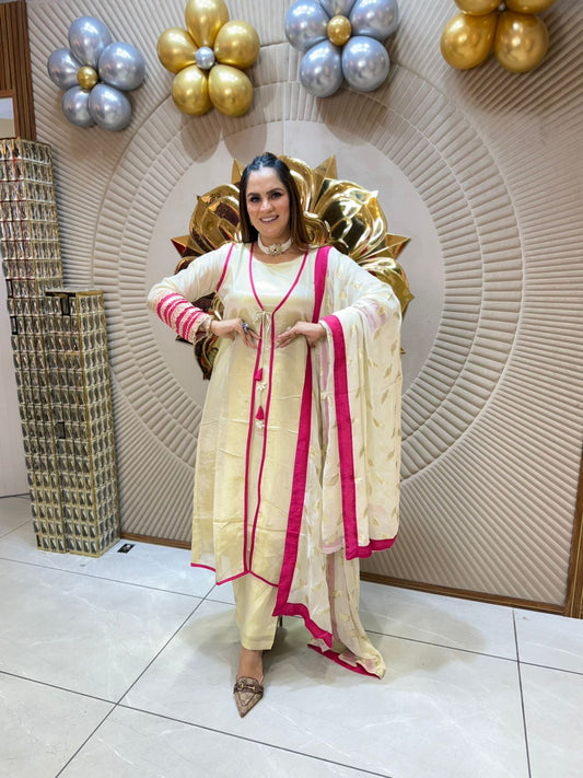 Elegant Cream and Pink Ensemble PC1846