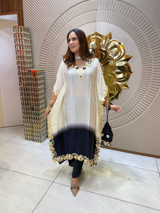 A Beautiful Fusion of Tradition and Style PC1883