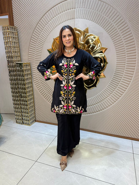 Beautiful Co-Ord Set With embroidery Work PC1922