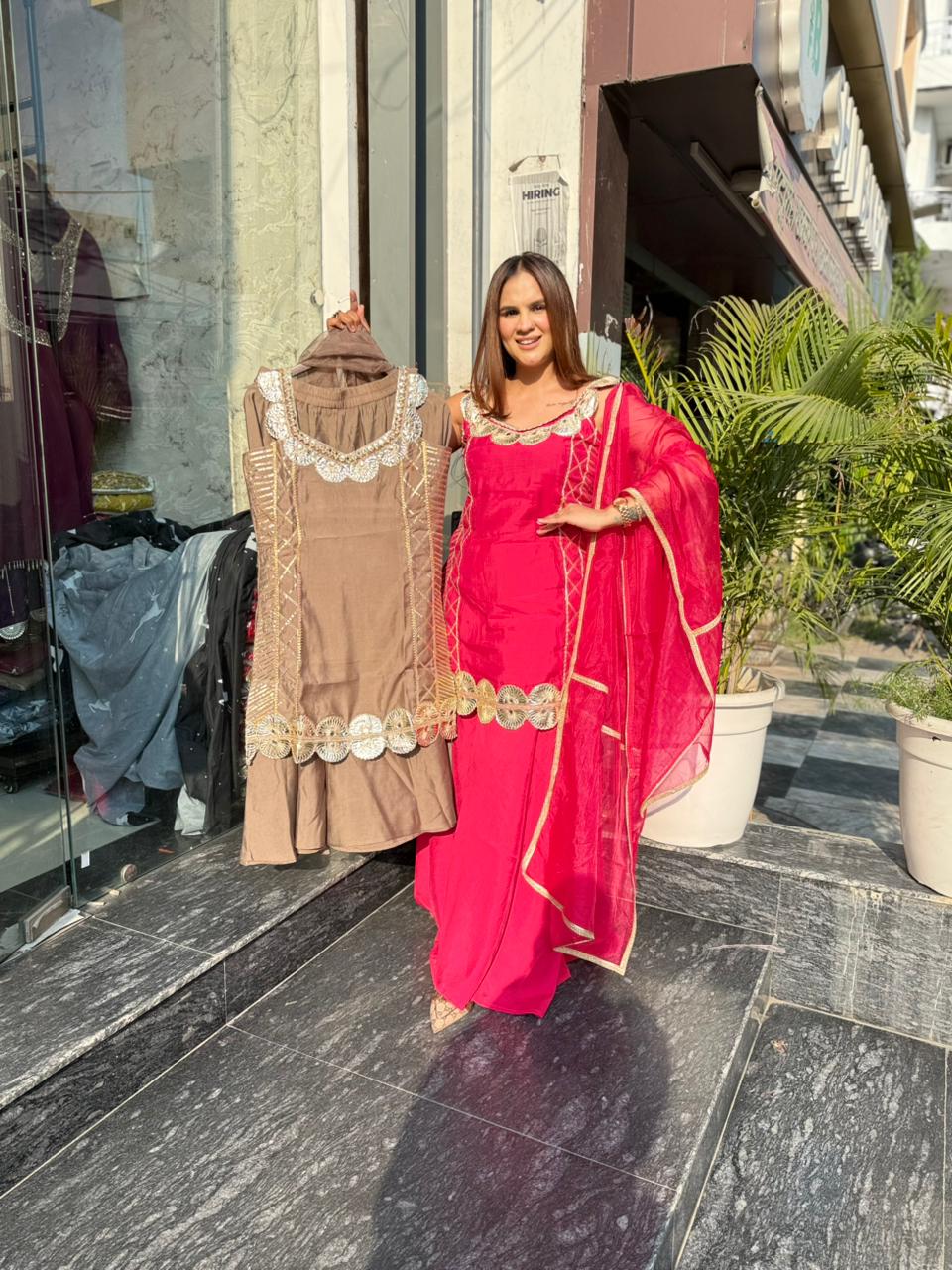 Style That Turns Heads PC1941