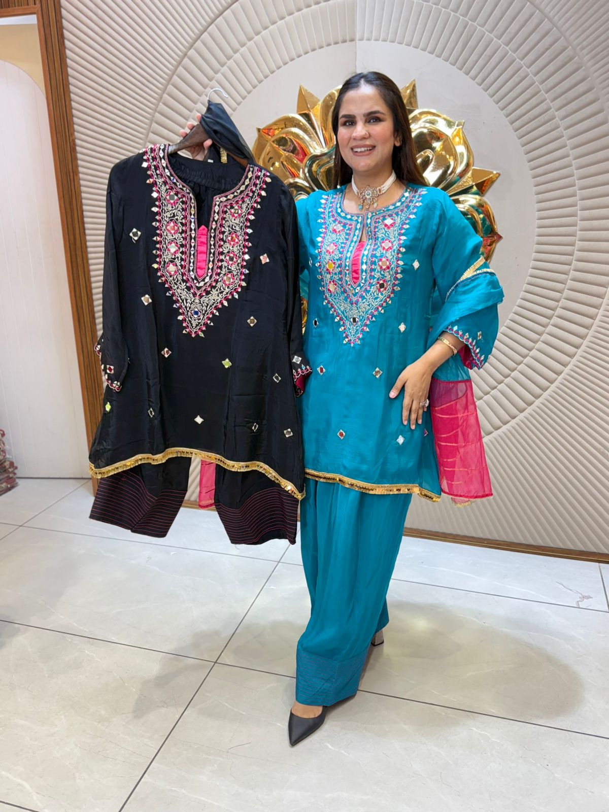Elegant Short Suit PC2079