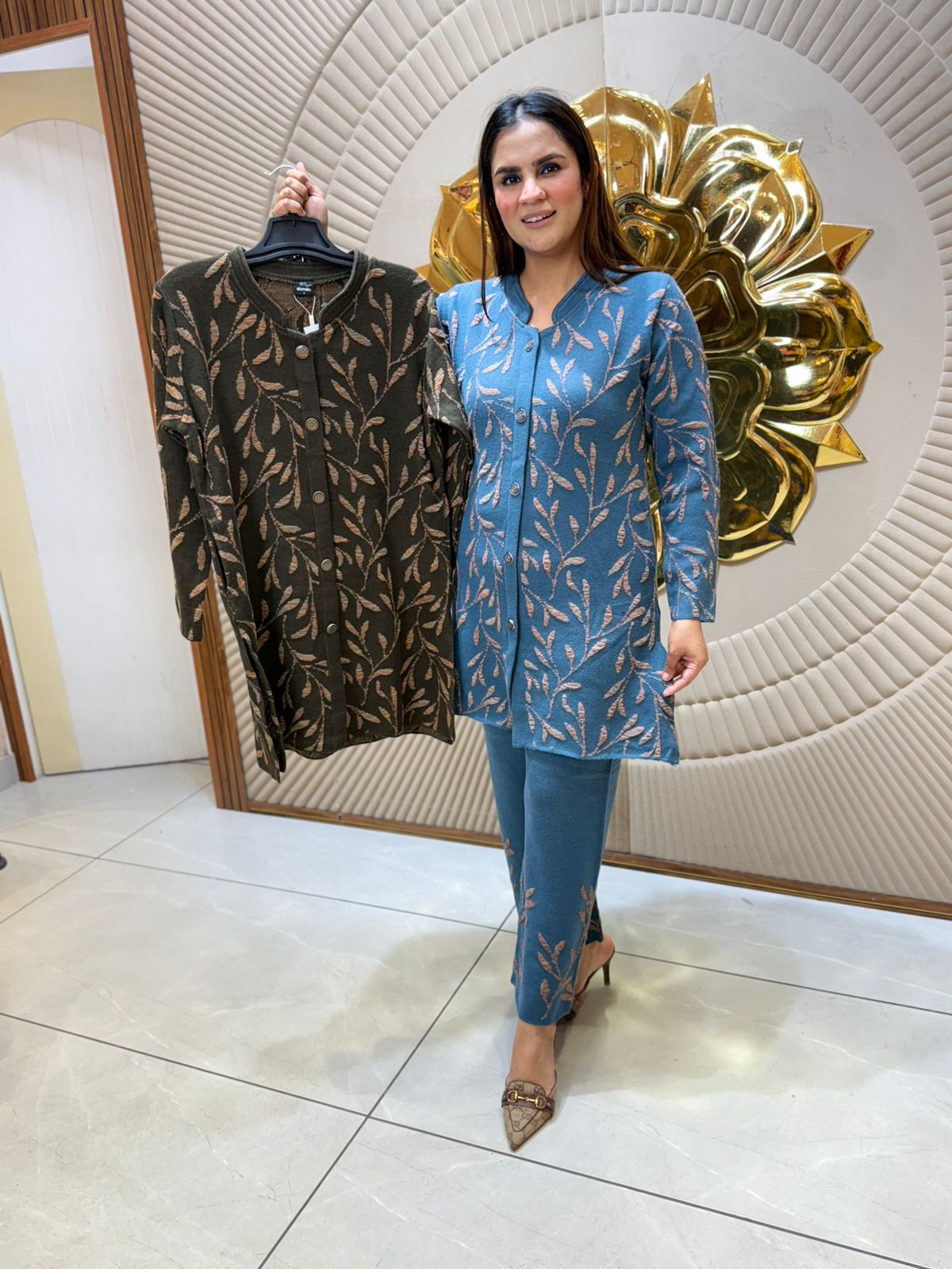 Beautiful Cordset With Leaf Embroidery Pattern PC2138