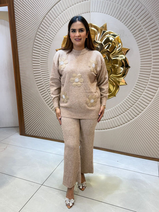 Beautiful Coord Set With Flower Design PC2165