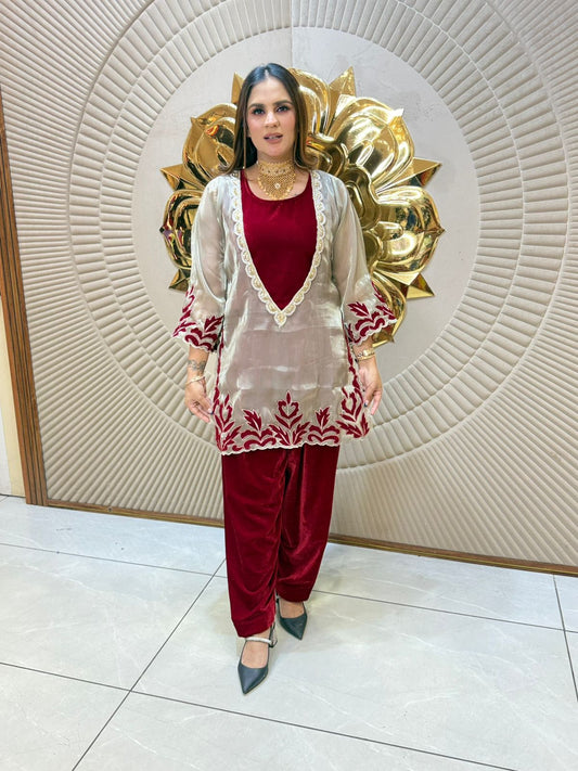 Elegant Dress With Flower Design PC2185