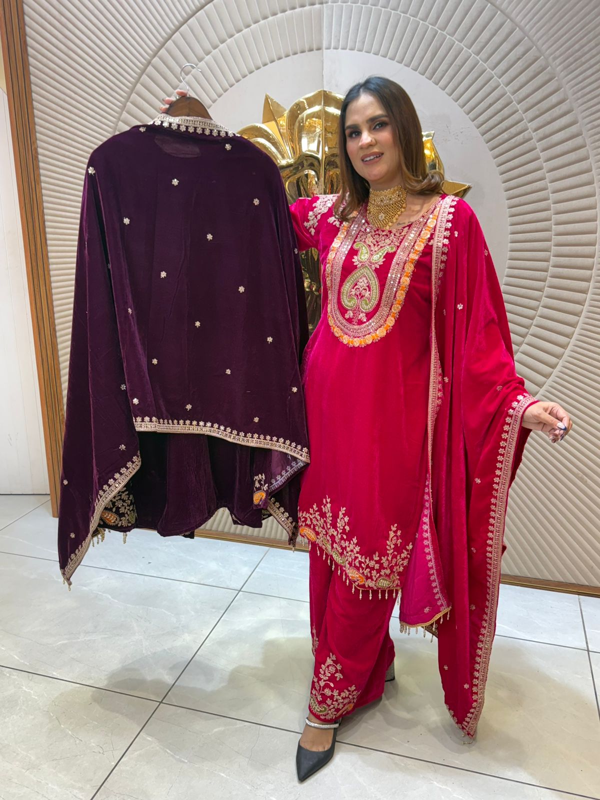 Elegant Suit With Lace Work PC2188
