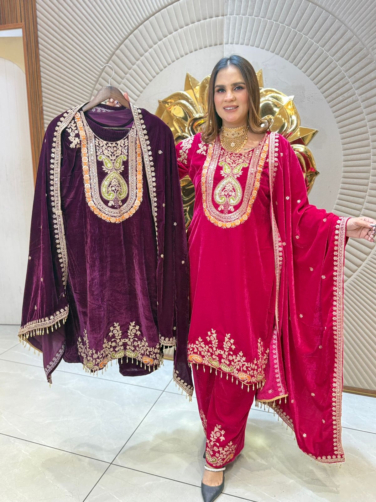 Elegant Suit With Lace Work PC2188