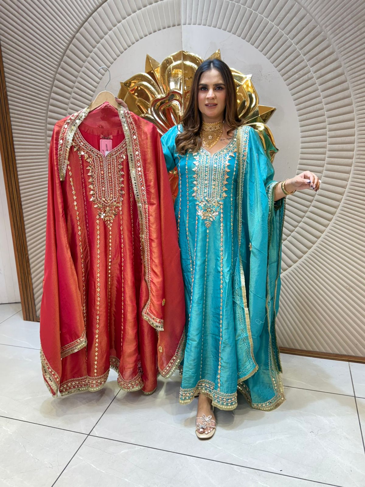 Beautiful Long Suit PC2202