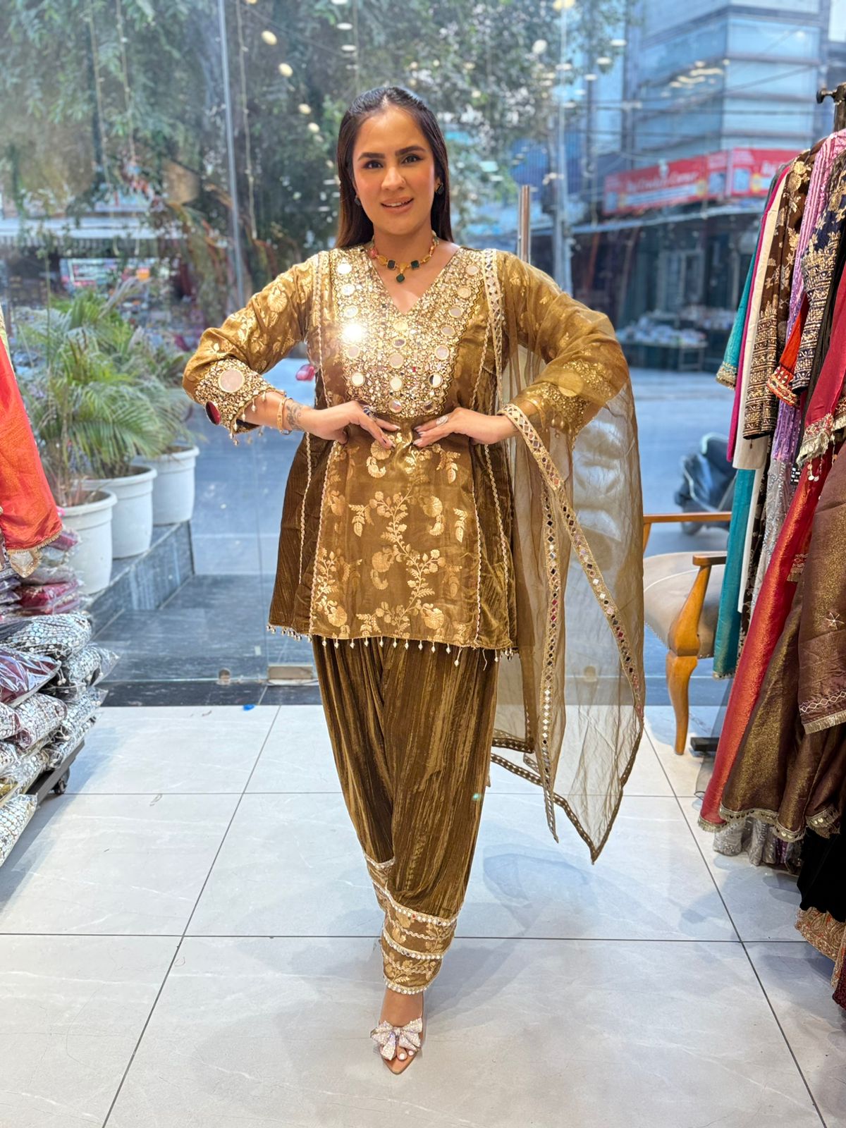 Stunning Party Wear Velvet Suit PC2214