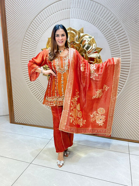 Elegant Short Suit PC2227