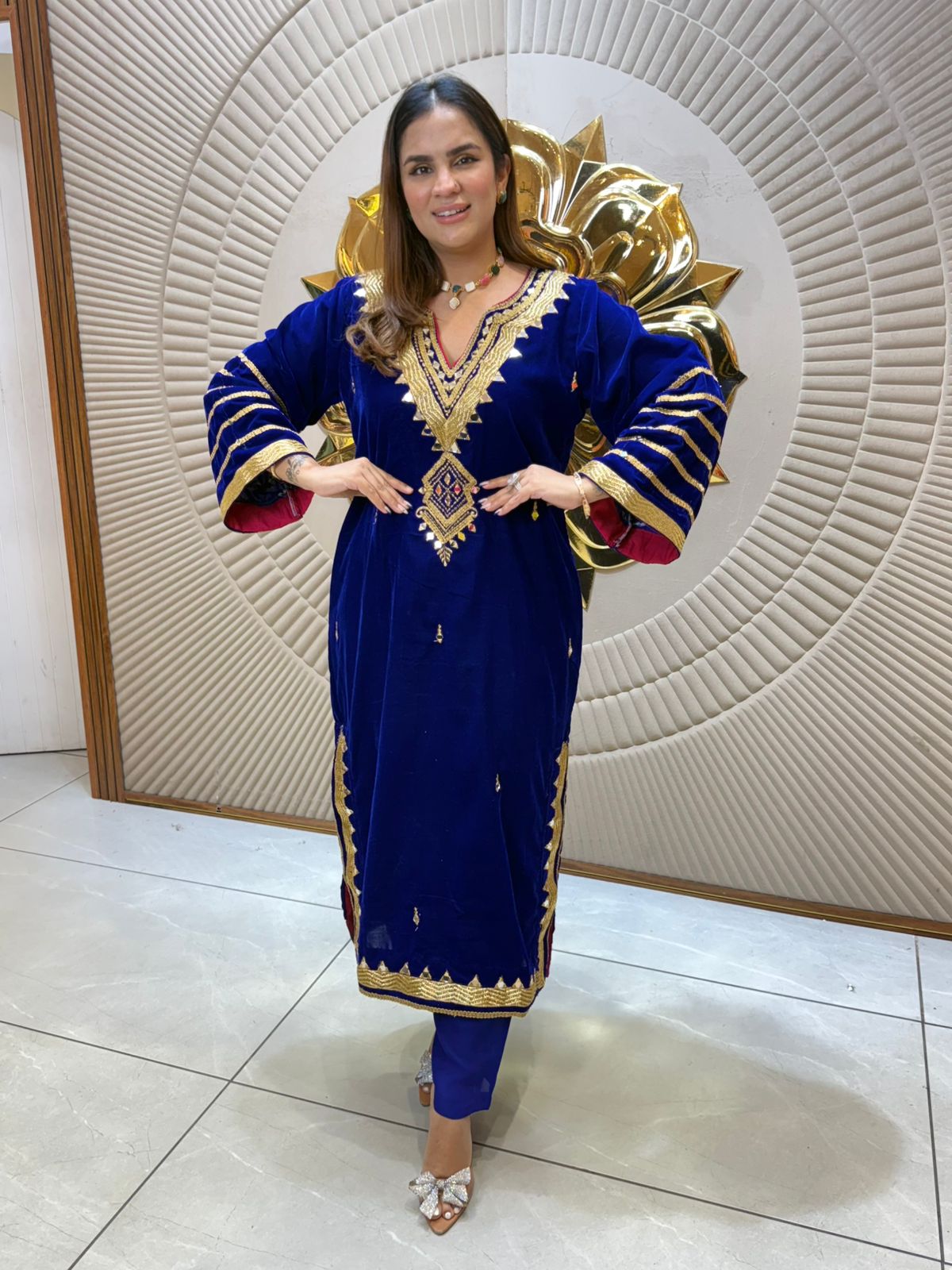 Elegant Long Velvet Dress PC2228