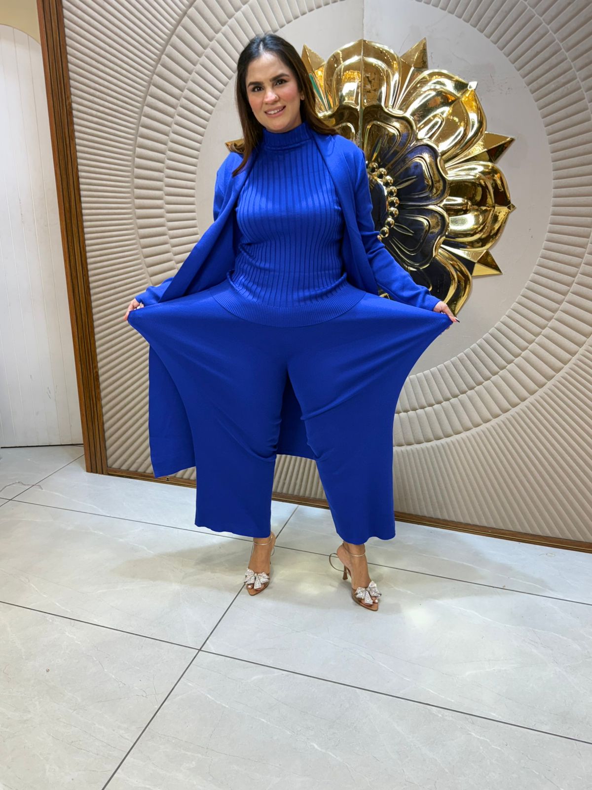 Stunning Co-Ord Set With Long Shrug PC2237