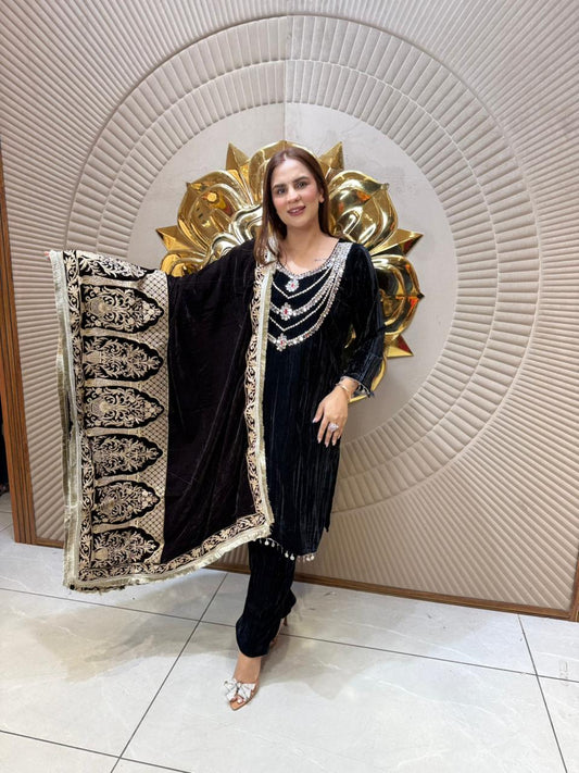 Elegant Velvet Dupatta PC2278