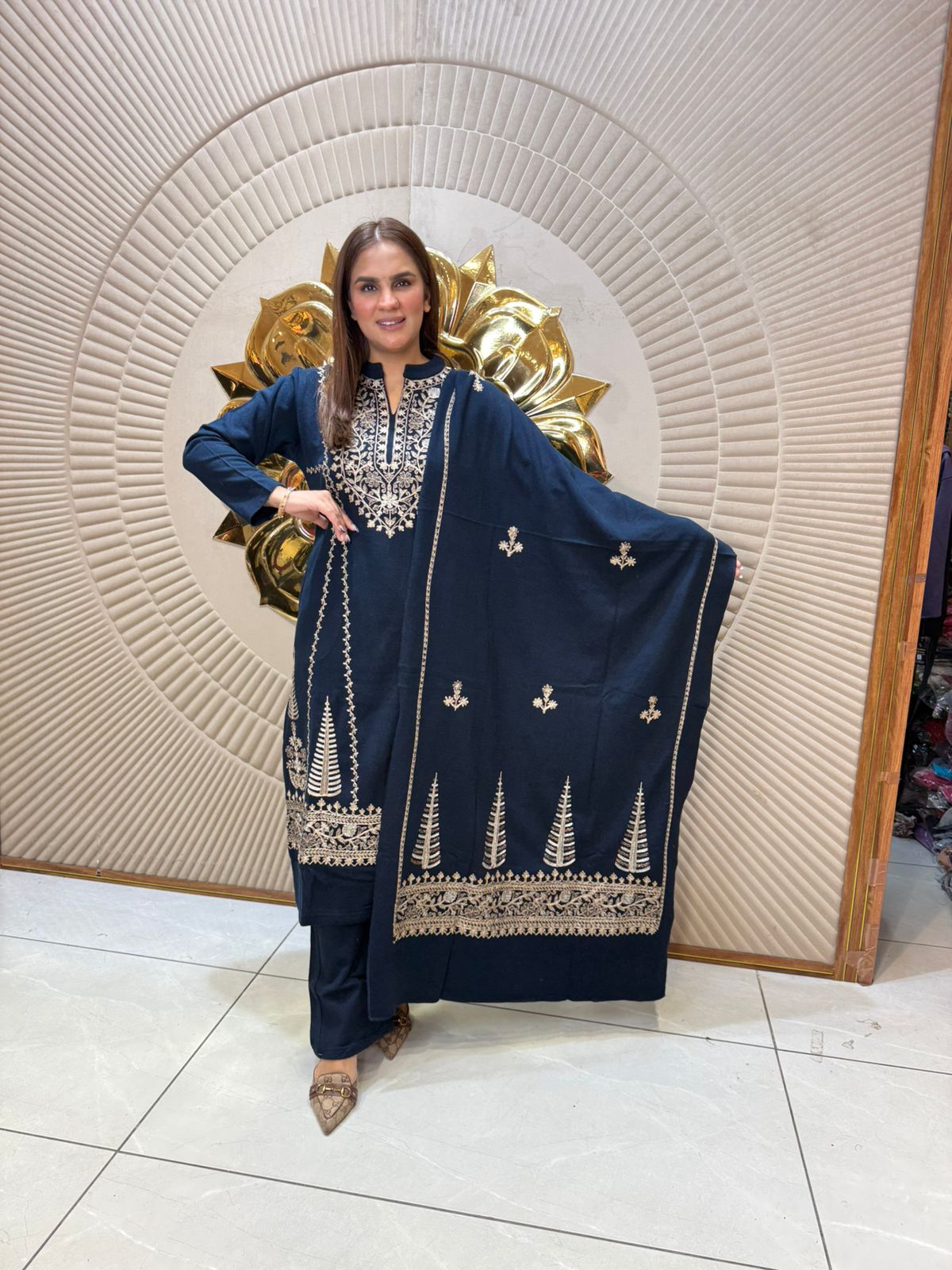 Stunning Wollen Suit PC2297