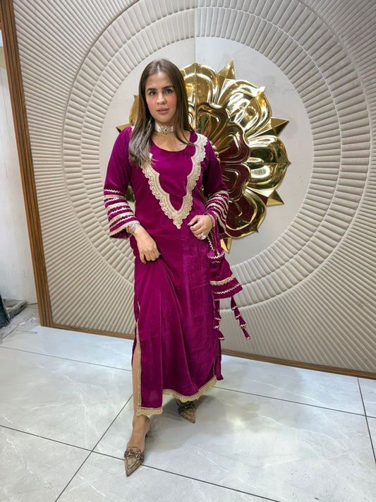 Stunning Dress with Potli PC2312