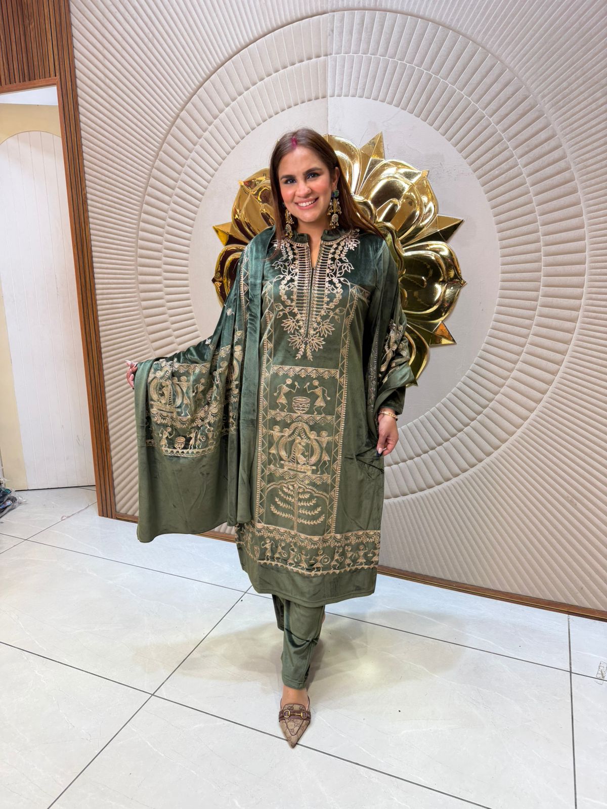 Stunning Embroidery Work Heavy Suit PC2316