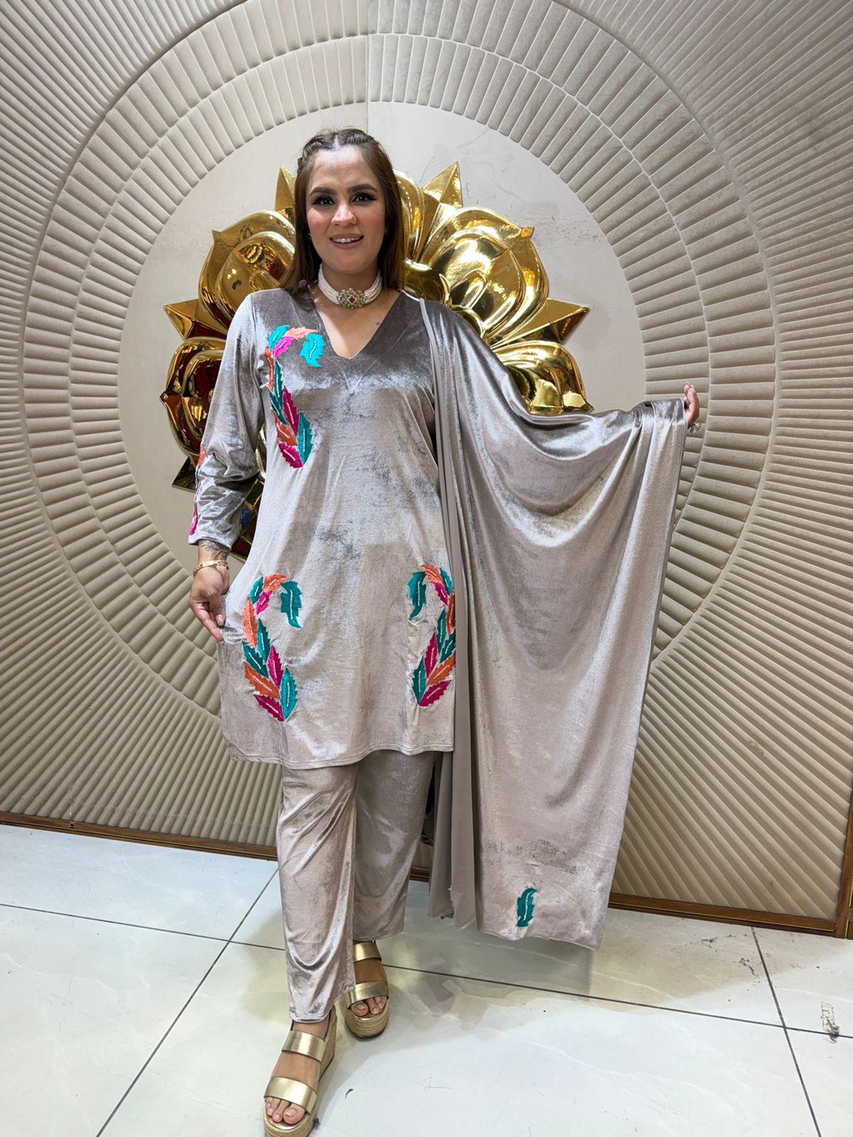 Beautiful Velvet Work Suit PC2326