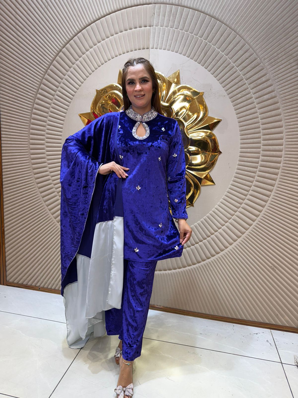 Beautiful Velvet Work Suit PC2329