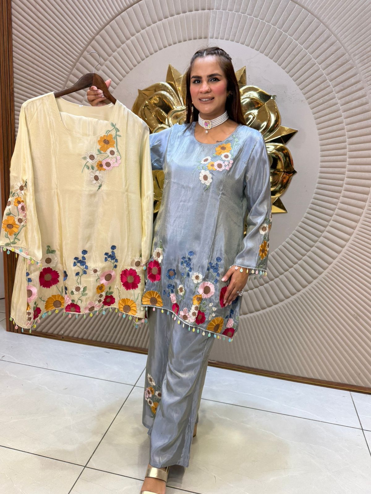 Comfortable Cordset With Embroidered Flowers PC2338