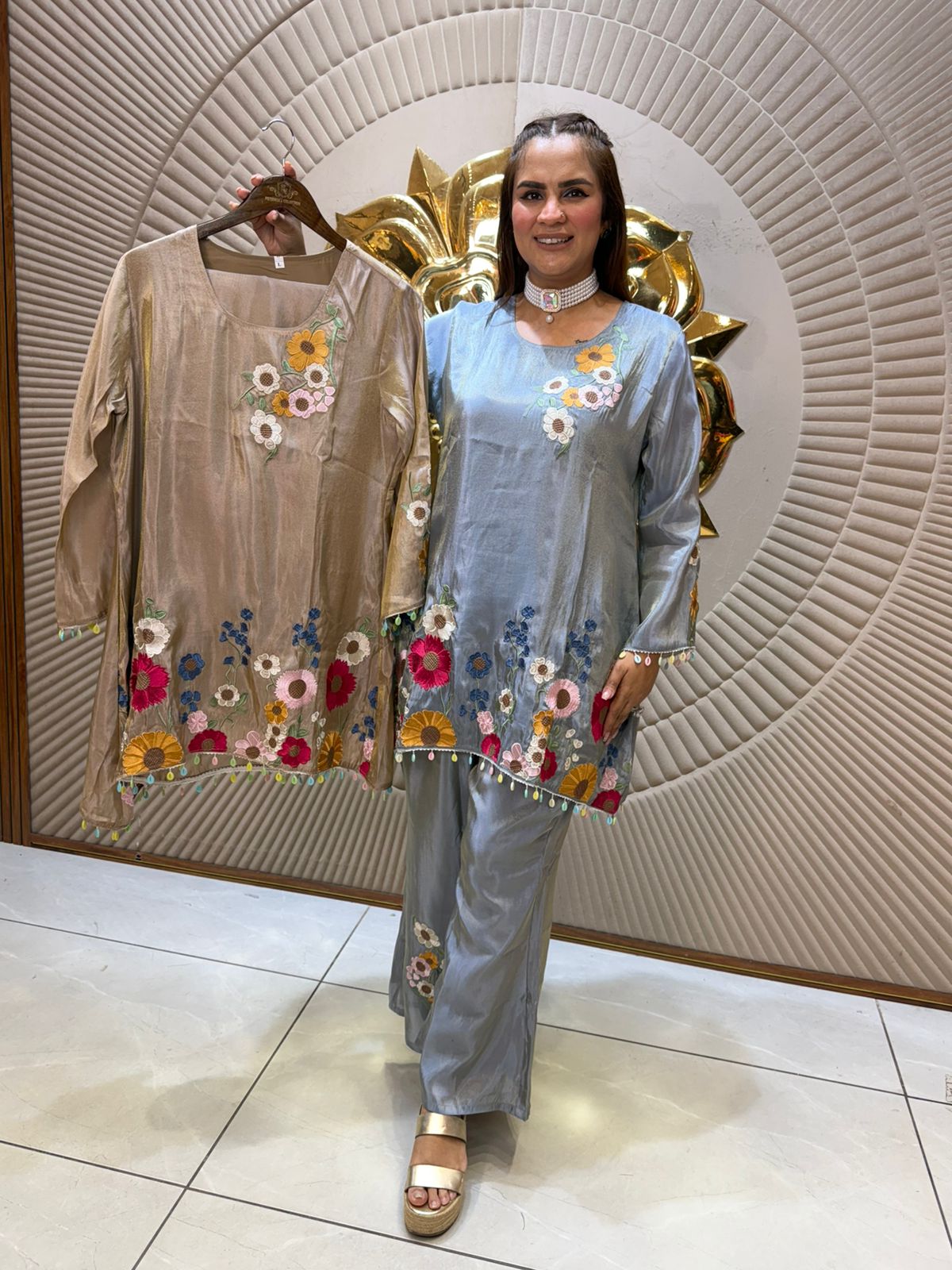 Comfortable Cordset With Embroidered Flowers PC2338