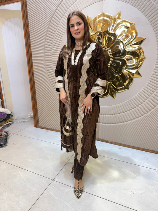 Beautiful Long Dress With Hand Bag PC2374