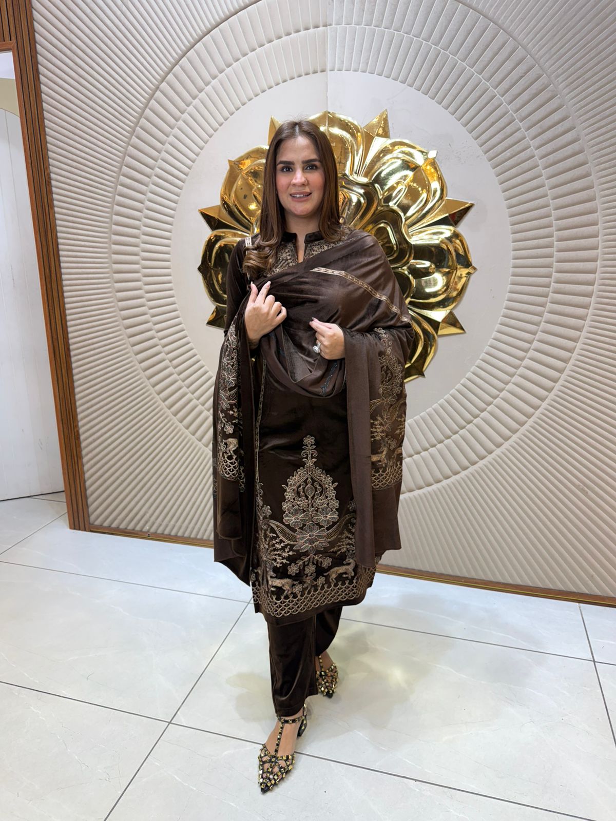 Elegant Woolen Suit PC2389