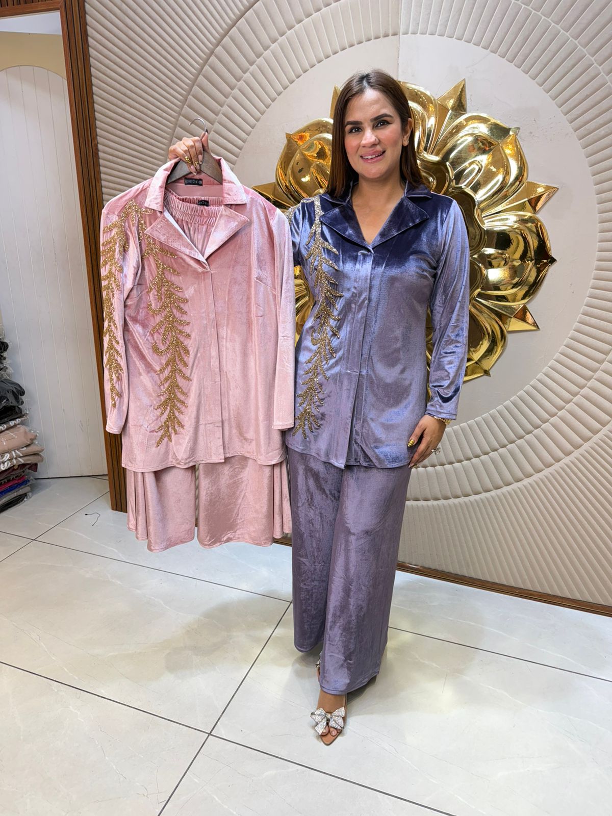 Elegant Suit With Right Side Design PC2448