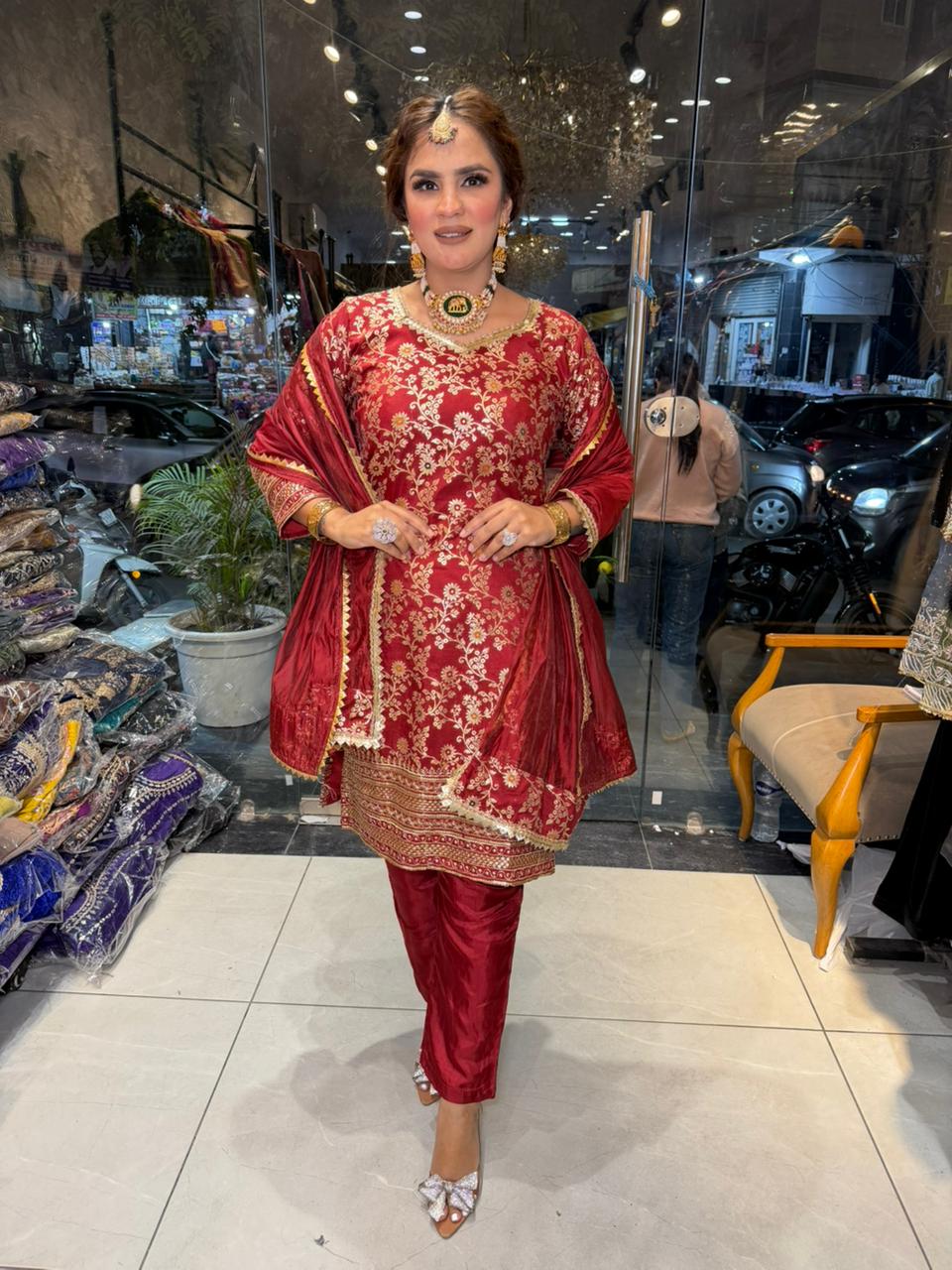 Beautiful Banarsi Silk Suit PC2511