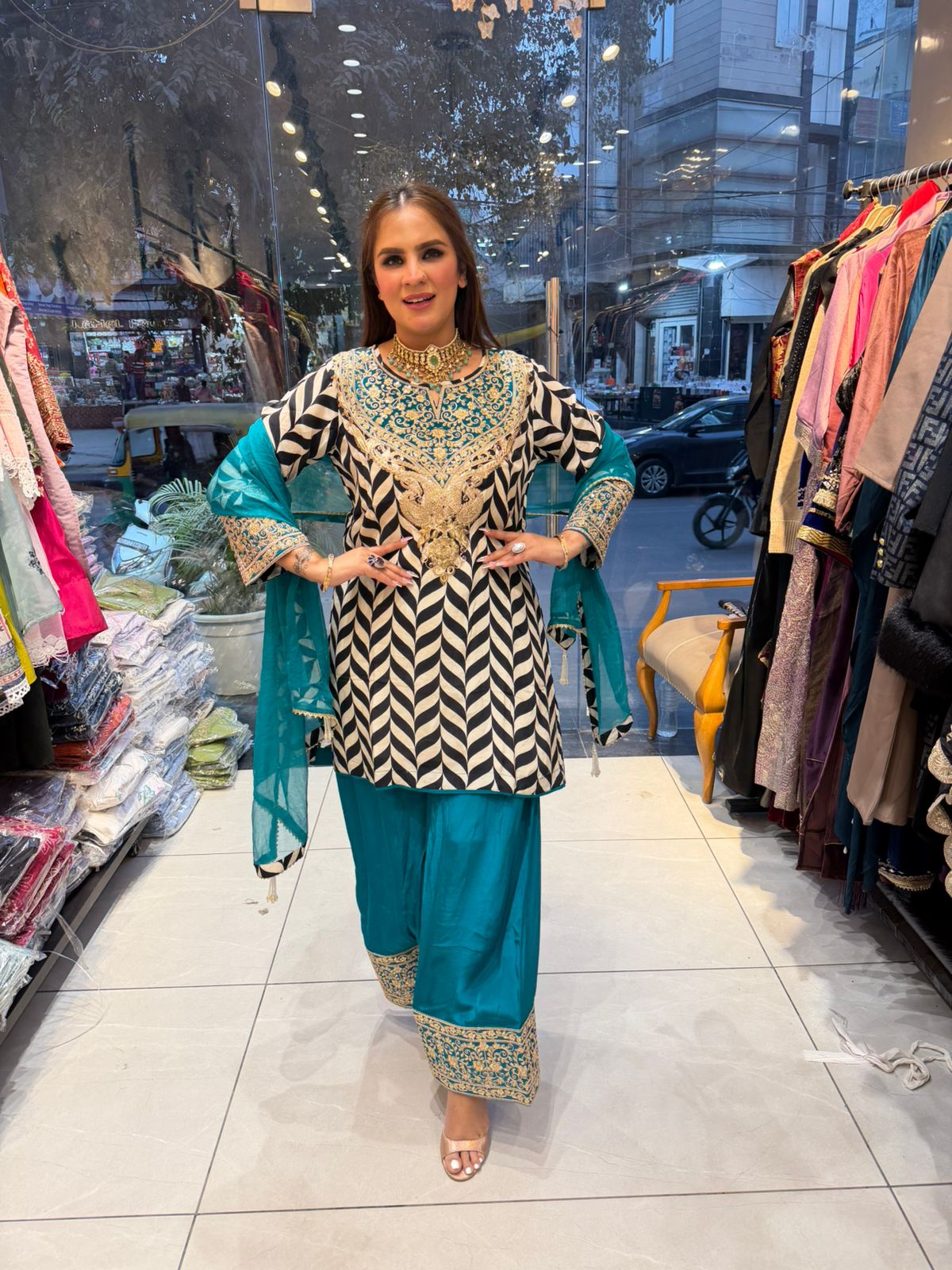 Stunning Heavy Neck Designer Suit PC2558