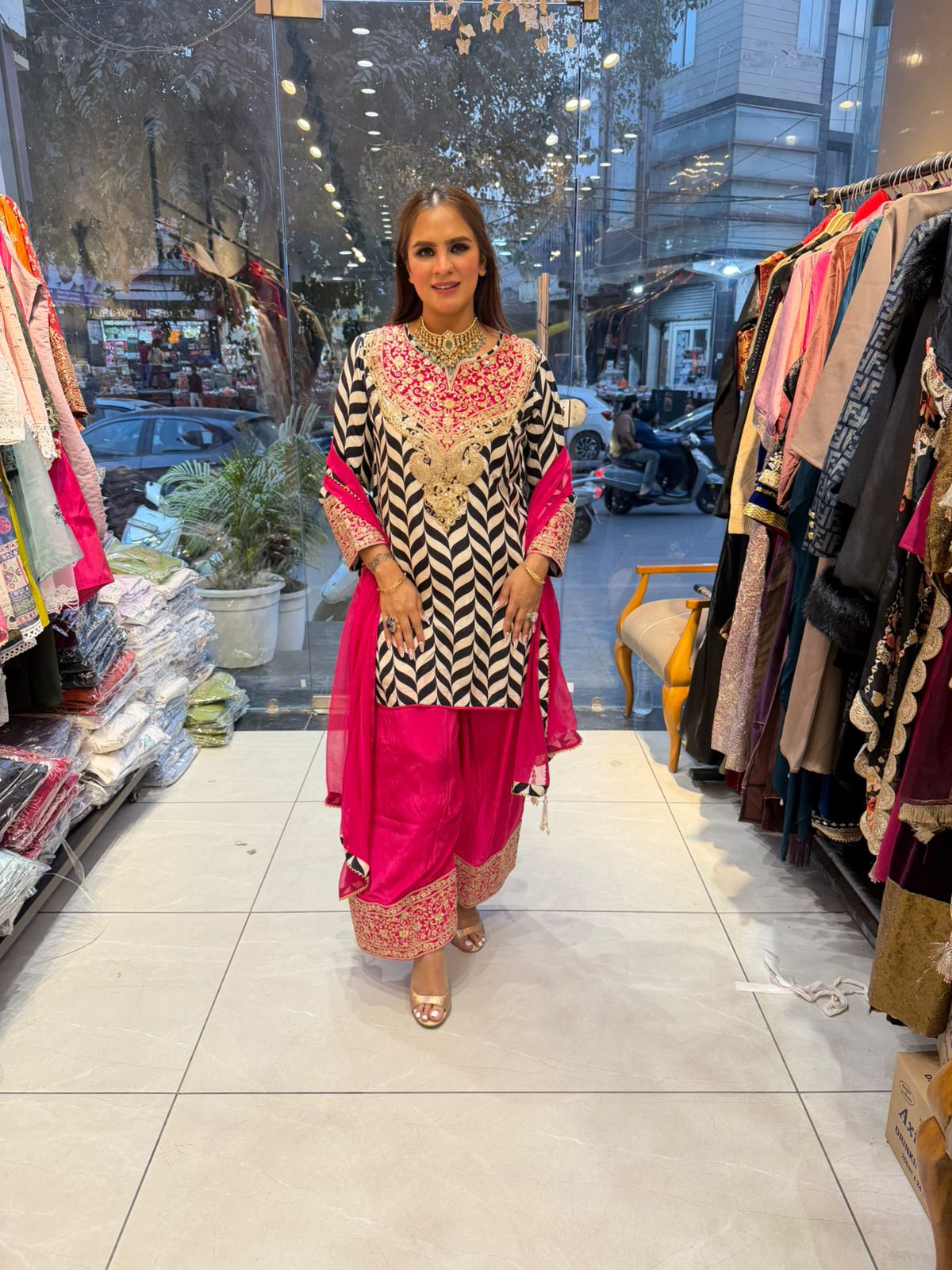 Stunning Heavy Neck Designer Suit PC2558