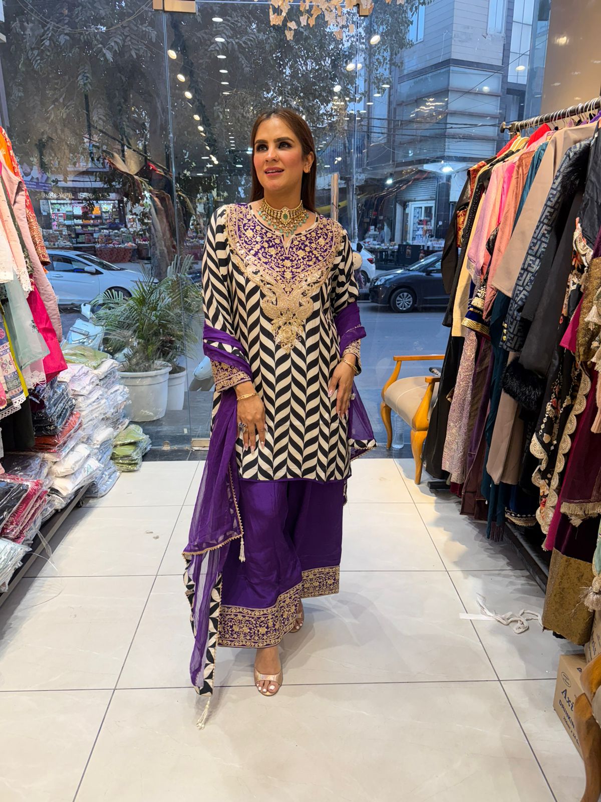 Stunning Heavy Neck Designer Suit PC2558