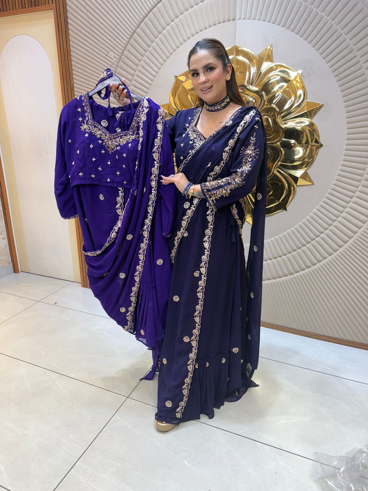 Elegant Saree With Lace Work PC2604