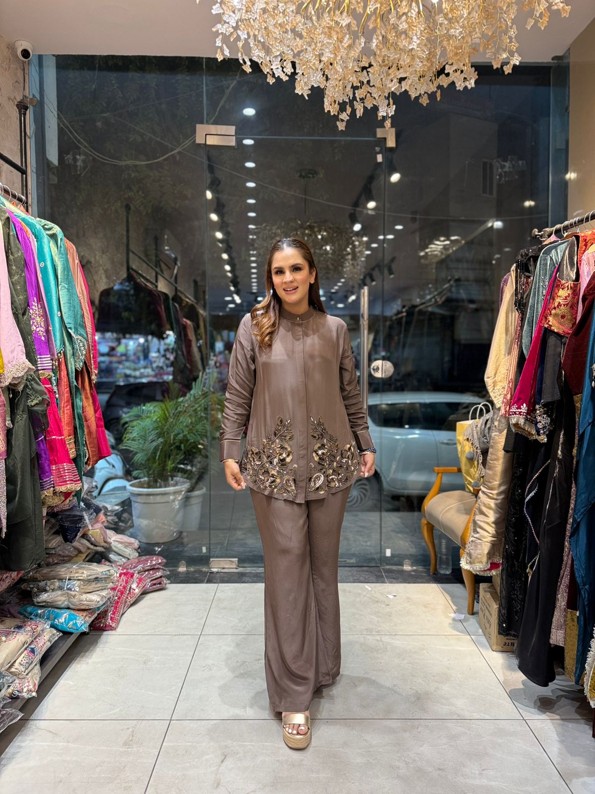 Elegant Dress With Flower Design PC2615