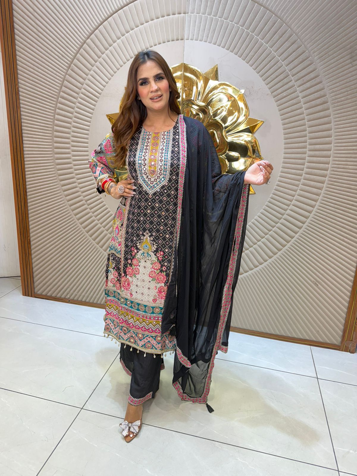 Beautiful Printed Design Suit PC2678