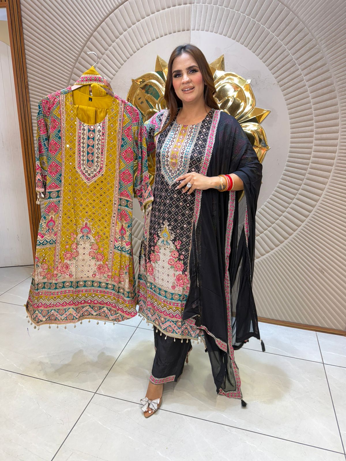 Beautiful Printed Design Suit PC2678