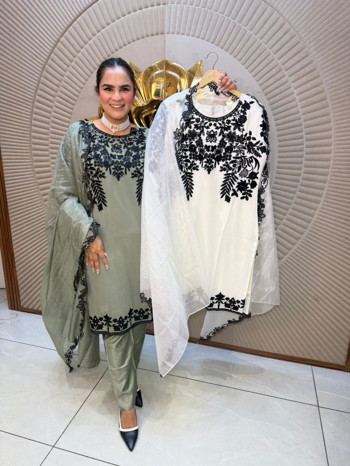 Elegant Suit With Black Print PC2721