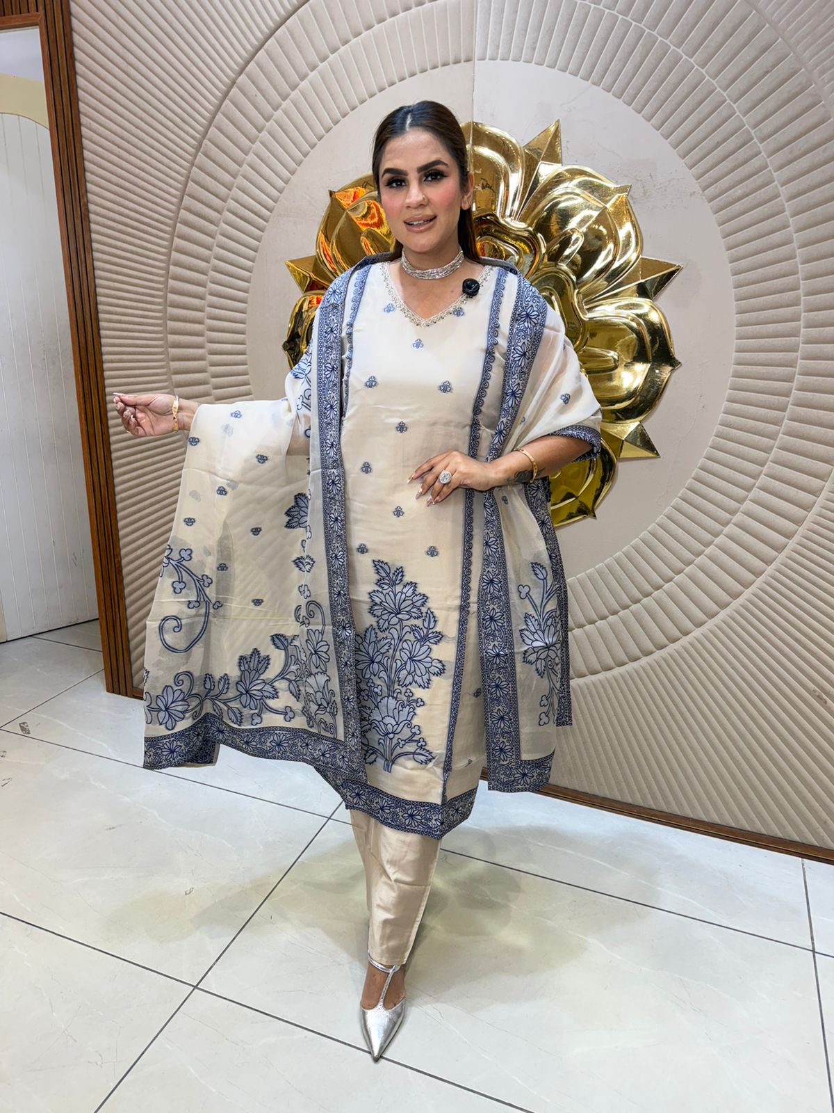 Beautiful Floral Work Suit PC2729