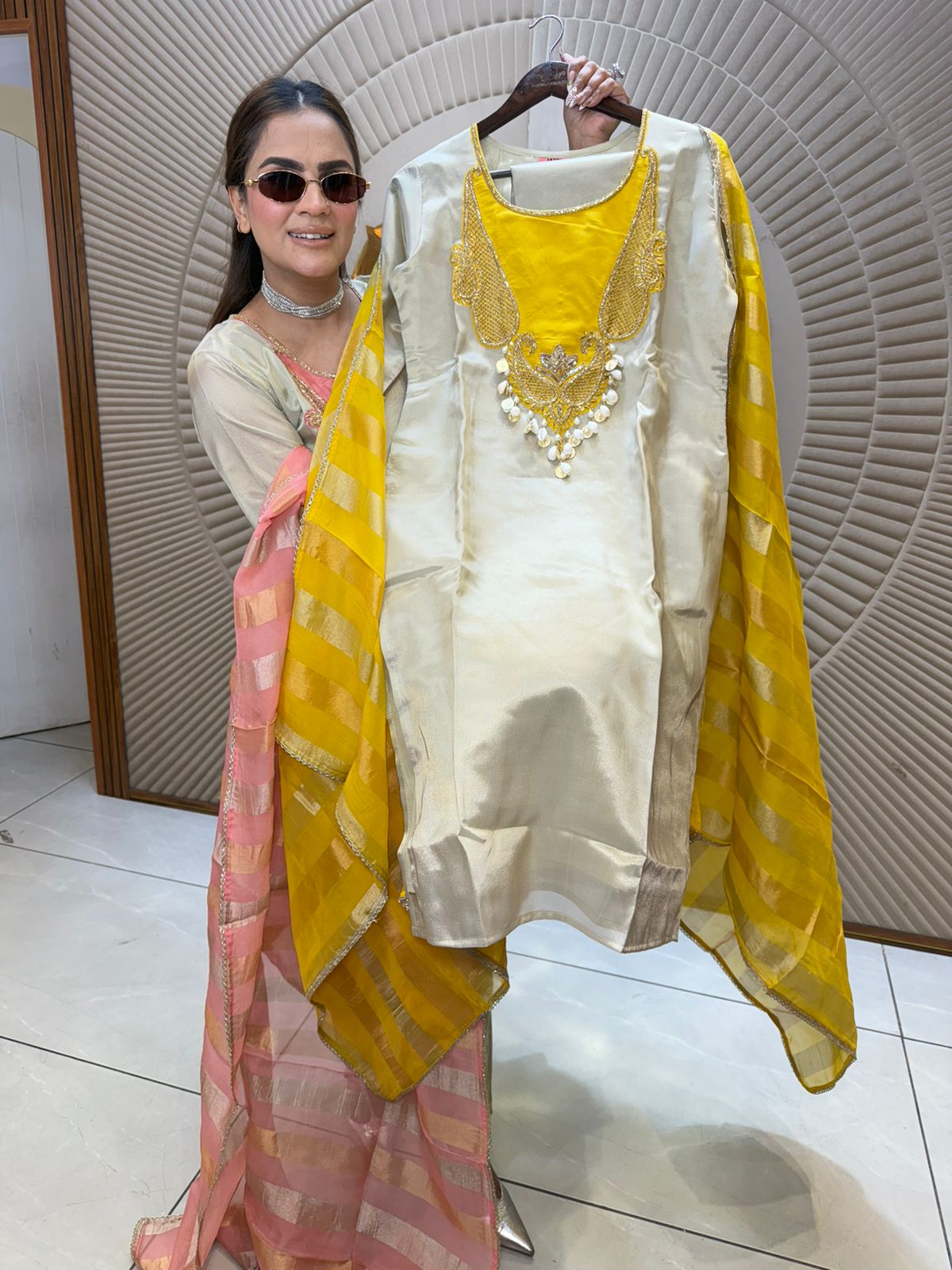 Elegant  Suit With Neck Design  PC2730