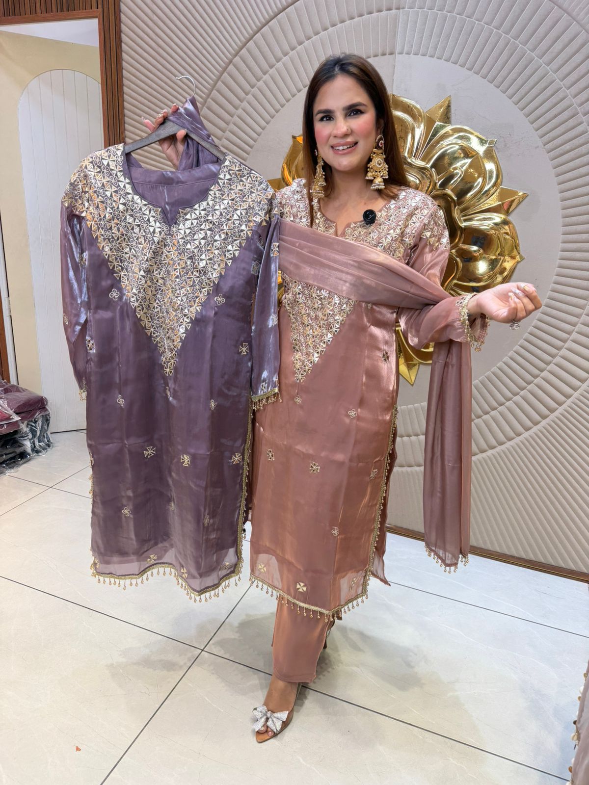 Beautiful V-Neck Design Suit PC2757