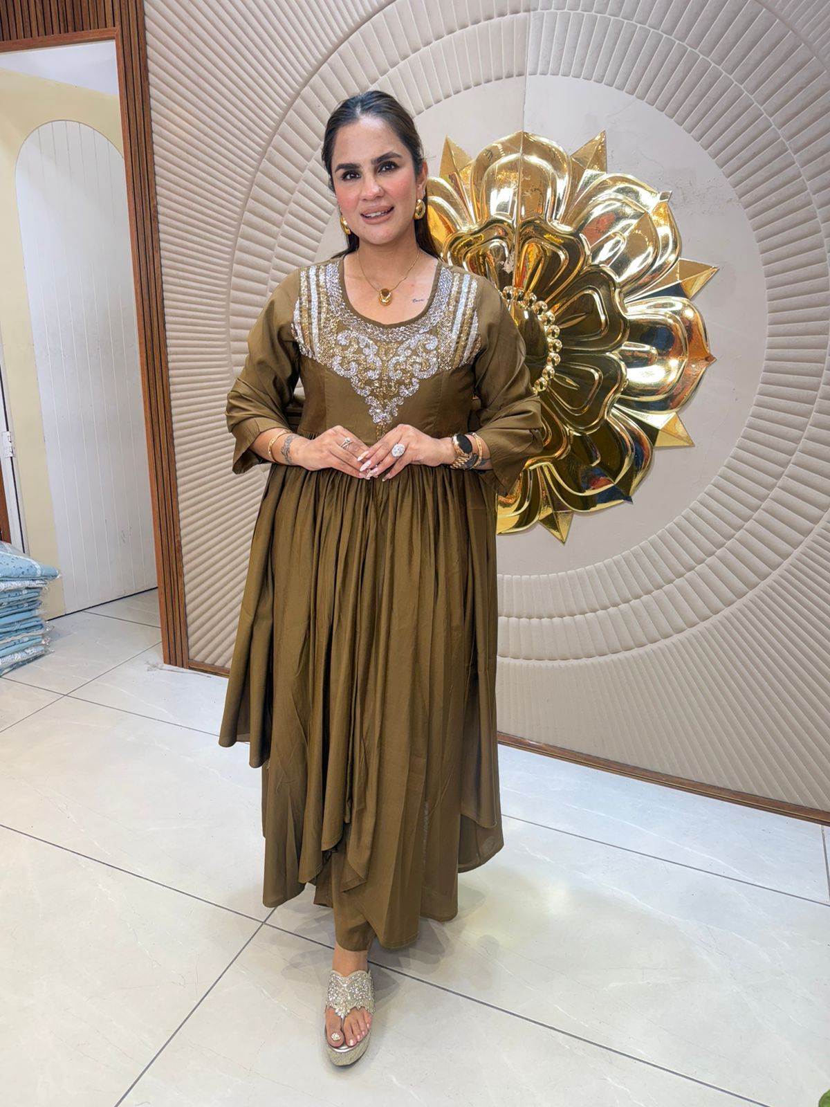 Beautiful Anarkali Suit PC2762