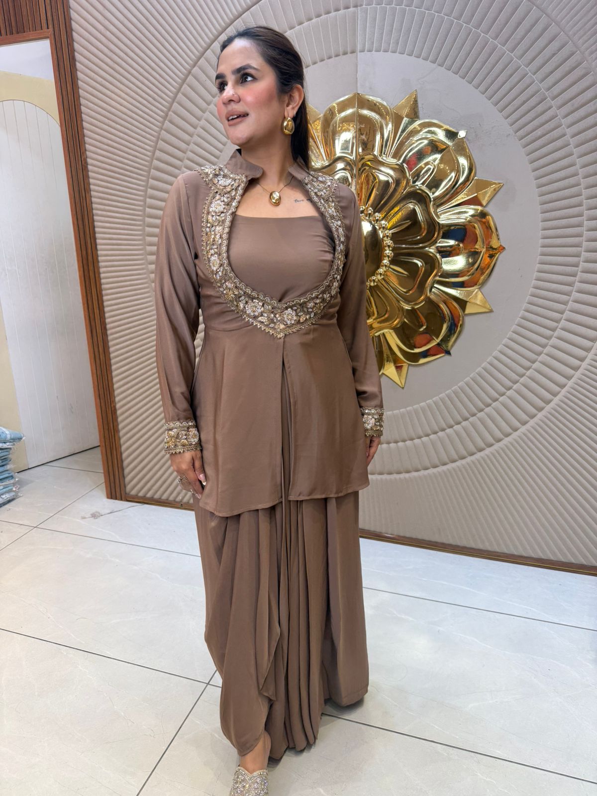 Beautiful elegent top and skirt pc 2771