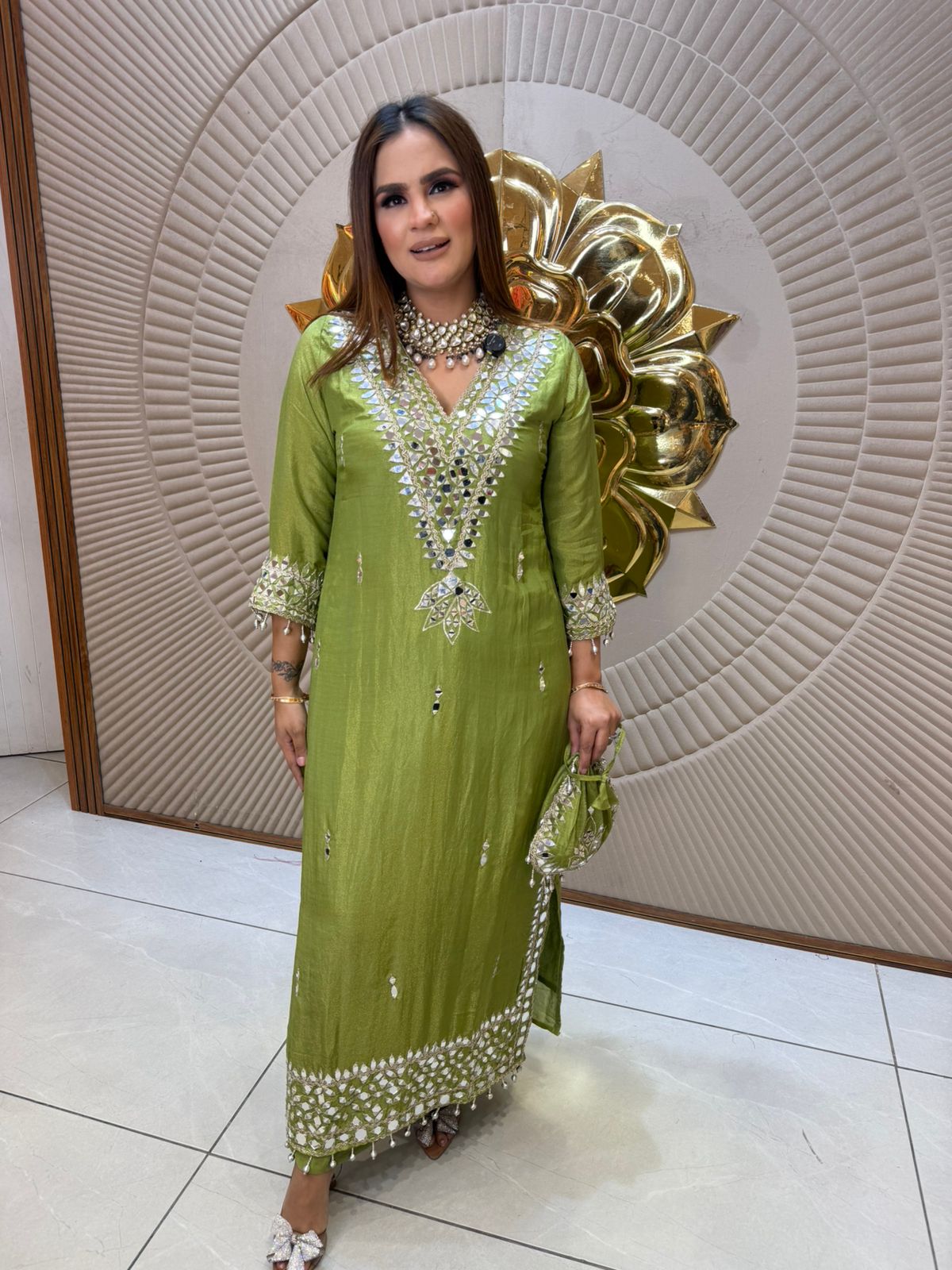 Beautiful Long Suit With Lace Work PC2813