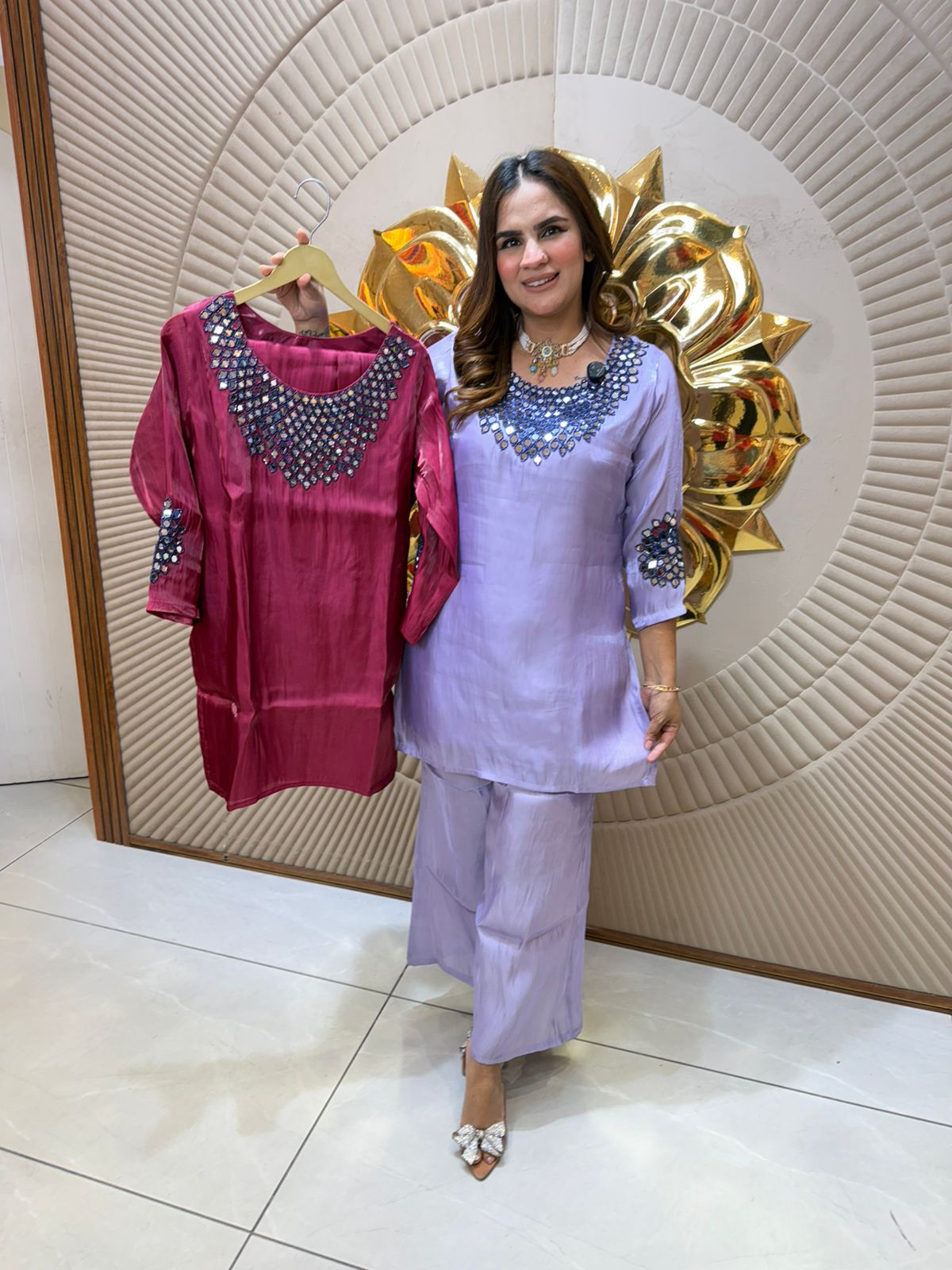 Elegant Suit With Neck Design PC2822