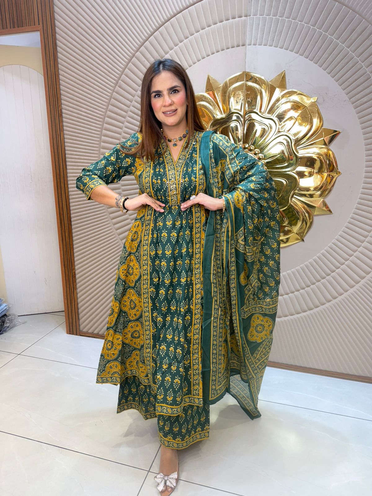 Elegant Long Printed Suit PC2836