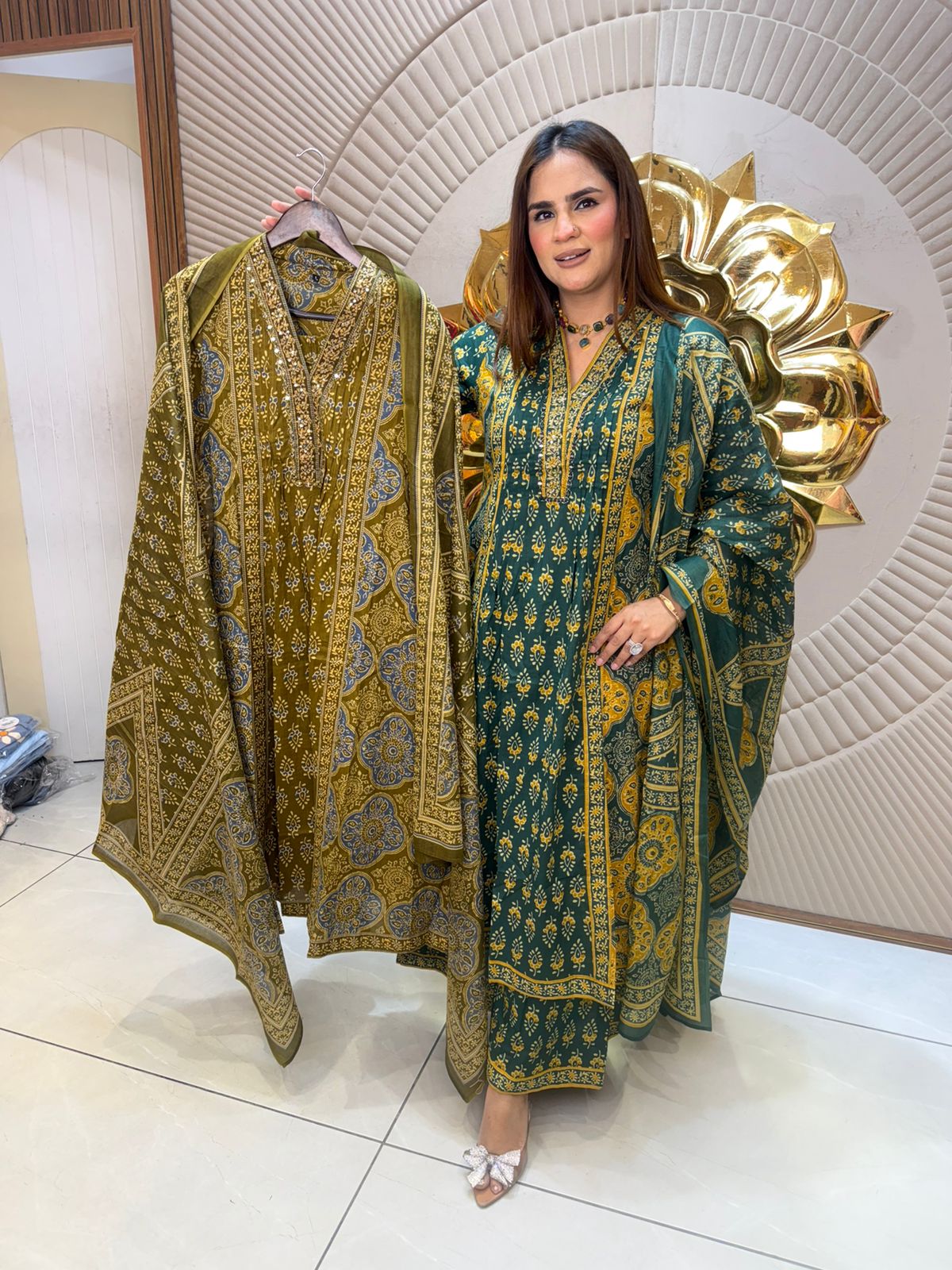 Elegant Long Printed Suit PC2836