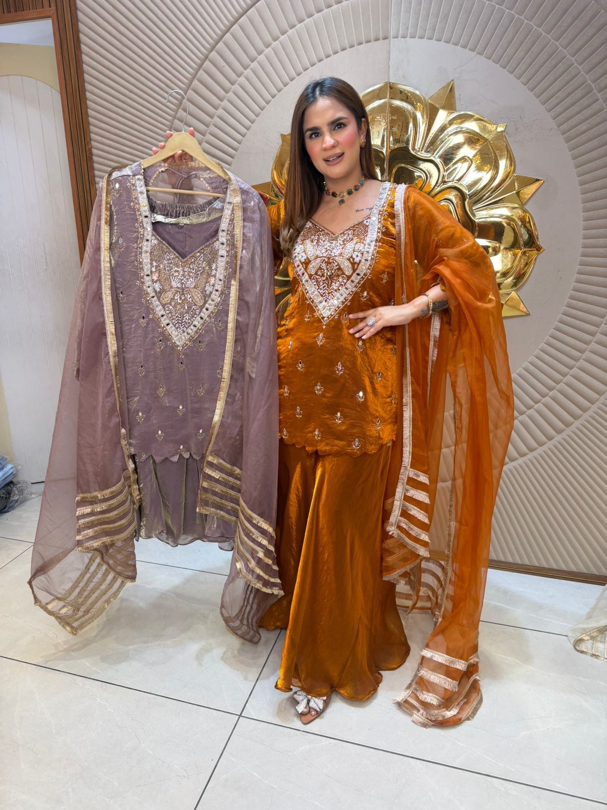 Elegant Velvet Suit PC2838