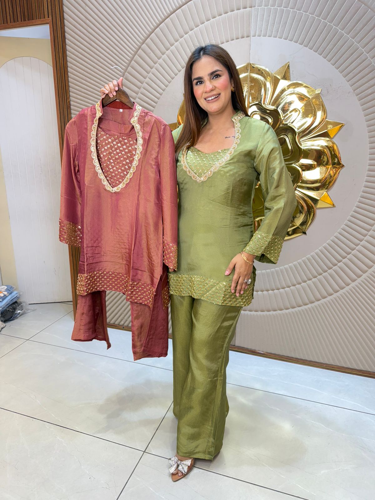 Beautiful Short Suit PC2843