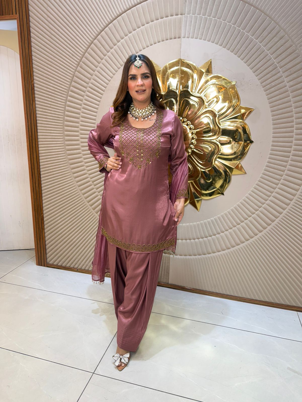 Beautiful Designer Suit PC2618