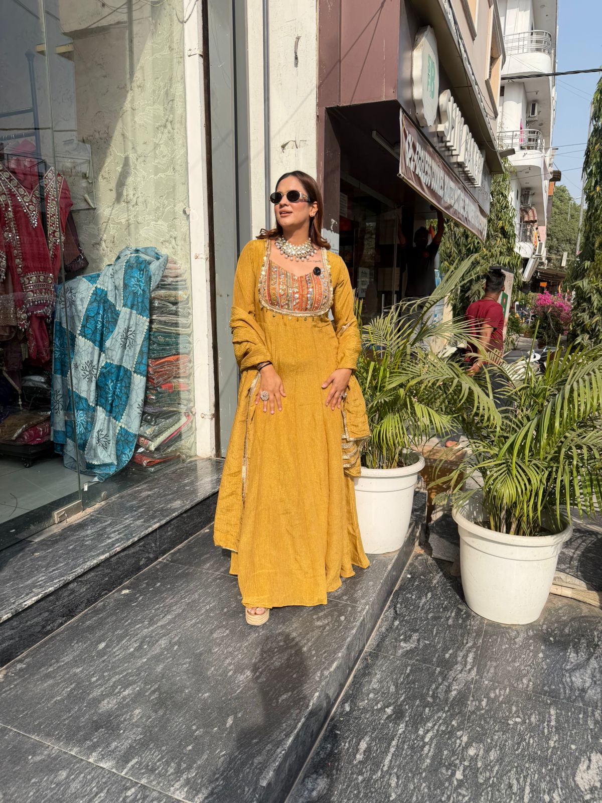 Stunning 3pc Long Suit PC2661