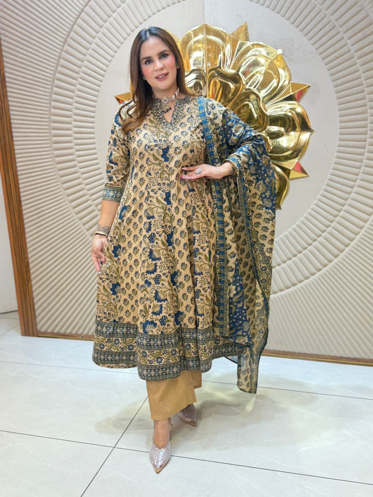 Beautiful Floral Print Anarkali Suit PC2717